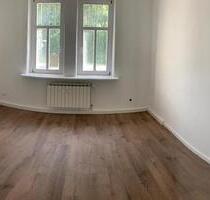 Zu vermieten 2 12 Zimmerwohnung in Schalkau EG 420€ Kaltmiete - Frankenblick