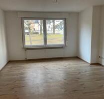 Mietwohnung - 800,00&nbsp;EUR Kaltmiete, ca.&nbsp; 85,00&nbsp;m&sup2; in Straßenhaus (PLZ: 56587)