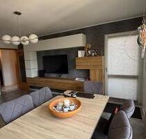 4 ZKB mit Balkon in Schönau, Stellplatz – ca. 88 m², ab 01.08. - Wenden