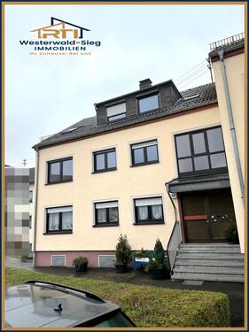 Foto - Geräumige Wohnung im Obergeschoss eines Drei-Parteien-Haus in Altenkirchen zu vermieten!