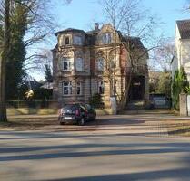 romantische Dachgeschoßwohnung in historischer Stadtvilla - Lage