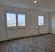 Ab 15.11.2025***Frisch renovierte 1-Zimmer-Wohnung mit Wannenbad und Aufzug! - Leipzig Lausen-Grünau