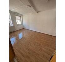 2 Zimmerwohnung in HX - 400,00 EUR Kaltmiete, ca.  70,00 m² in Höxter (PLZ: 37671)