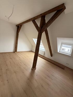 Foto - Sanierte 3-Zimmer-Wohnung - 700,00&nbsp;EUR Kaltmiete, ca.&nbsp; 70,00&nbsp;m&sup2;