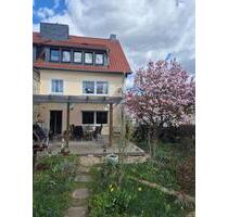 Mehrfam.-Doppelhaushälfte in bester Wohnlage Hi-Waldquelle - Hildesheim Bockfeld