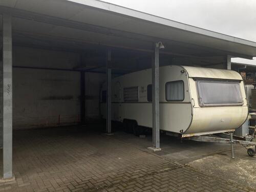 Foto - Überdachter Stellplatz zu vermieten (Carport-Caravan-Wohnmobil)