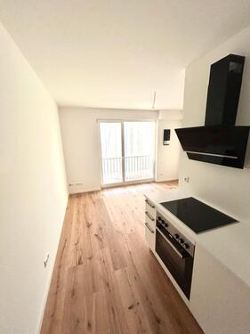 Foto - Modern Studio Apartment in a New Development with Fitted Kitchen