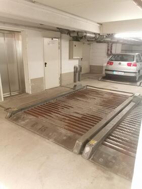 Foto - Tiefgaragenstellplatz nahe Bahnhof Rödelheim (Ostseite)