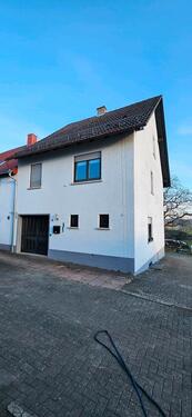 Foto - Einfamilienhaus zur Miete - 750,00&nbsp;EUR Kaltmiete, ca.&nbsp; 100,00&nbsp;m&sup2;
