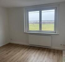 Frisch saniert und zum Einzug bereit! Schicke 2-R.-Wohnung im 1. OG + Garage in 02694 Kleinsaubernitz zu vermieten! - Malschwitz