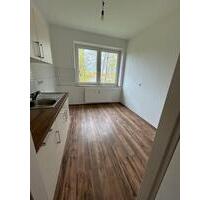 -Zimmer Wohnung mit Balkon - 799,00&nbsp;EUR Kaltmiete, ca.&nbsp; 69,90&nbsp;m&sup2; in Aurich (PLZ: 26603)