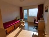 Foto - 1-Zimmer-Appartement direkt am Kaufland, EBK, Balkon, Aufzug