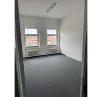 Büro in Bürogemeinschaft - Lager - Hobbyraum - Neumünster Brachenfeld/Ruthenberg