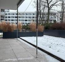 Ab Sofort: Elegante 4-Zimmer Wohnung mit großer Terrasse in Dresd - Dresden Cotta