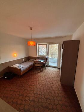 Foto - Möbliertes Zimmer zu vermieten - 560,00&nbsp;EUR Kaltmiete, ca.&nbsp; 22,00&nbsp;m&sup2;