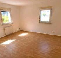 65m², 3ZKB Erdgeschoss Wohnung am Ende der Friedrich Ebert Straße - Ochsenfurt