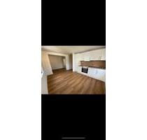 Apartment Wohnung - 700,00&nbsp;EUR Kaltmiete, ca.&nbsp; 43,00&nbsp;m&sup2; in Schwandorf (PLZ: 92421)