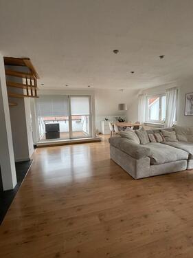 Foto - Lichtdurchflutete 3 Zimmer-Dachgeschosswohnung in Möglingen