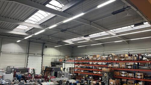 Foto - Lager- Produktionshalle 750m² mit 10 t Kran & Büroflächen