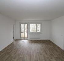 Platz für die ganze Familie...große 4-RW mit Wanne u. Balkon!!! - Freiberg
