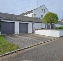 Modernes EFH in ruhiger Lage in Nabburg