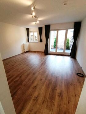 Foto - 1-Zimmer-Wohnung in SR Zentrum inkl. Terrasse und TG-Stellplatz