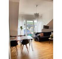 Gutgeschnittene und stillvolle 2 Zimmerwohnung im DG (2 OG), Konz