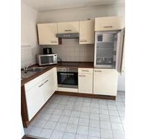 Einraumwohnung mit EBK in ruhiger Lage mir PKW Stellplatz - Glauchau