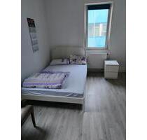 Möbliertes Zimmer am Bahnhof Ludwigsburg zu vermieten.