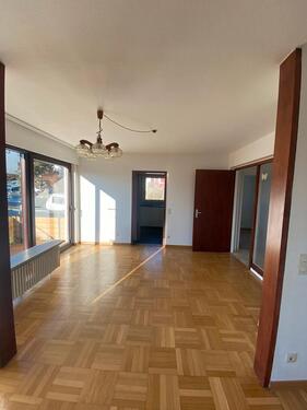 Foto - Helle 3-Zimmer-Wohnung mit Balkon in Nürtingen Perfekt für Paare