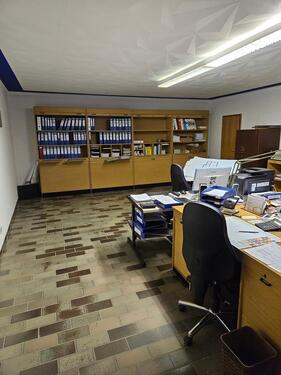 Foto - Raum für Podologie Fusspflege, Kosmetik, Nagelstudio oder Büro