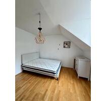 Gemütliches, schönes 1-Zimmer-Zimmer in einer WG - München Pasing-Obermenzing