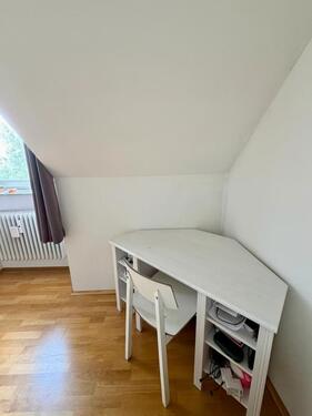 Foto - 1 Zimmer Dachgeschoßwohnung zur Miete in München
