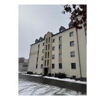 Zentral gelegene, ruhige 4-Zi.Wohnung mit Balkon in Weiden - Weiden in der Oberpfalz