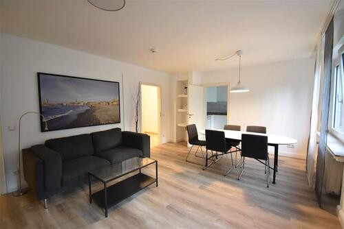 Foto - Möbliert in D-OBK! Moderne 2-Zimmer-Wohnung im Souterrain