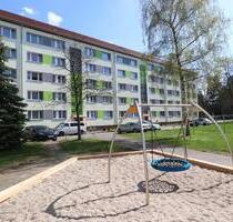Kleine 2-Raum-Wohnung mit Balkon in Flöha
