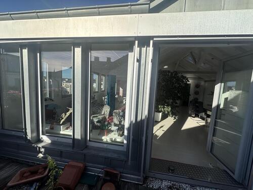 Foto - Penthouse in Bestlage – privates Treppenhaus (Hauscharakter) & große uneinsehbare Dachterrasse