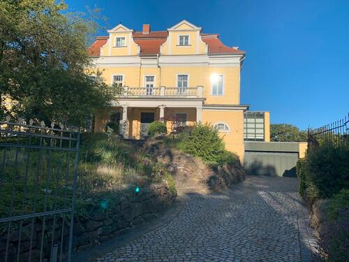 Foto - Exklusive möblierte Wohnung in stilvoller Barockvilla (1631) in HalleSaale