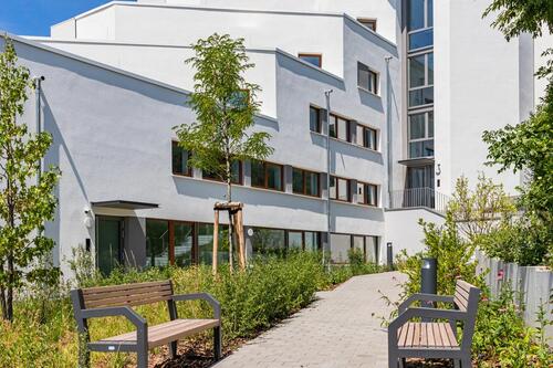 Foto - Ruhig gelegenes 2-Zi. Apartment mit Balkon in Ost-Ausrichtung. Betreut Wohnen in Hofheim am Taunus!