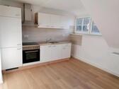 Foto - 3Zimmerwohnung DG - 600,00&nbsp;EUR Kaltmiete, ca.&nbsp; 86,00&nbsp;m&sup2;