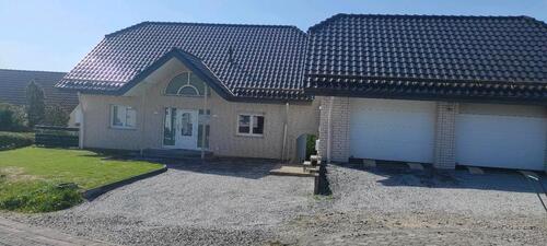 Foto - Haus zum Vermieten im Eckenhagen