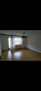 Foto - biete Appartement 700€ Stellplatz 30€ Nebenkosten 250€ i