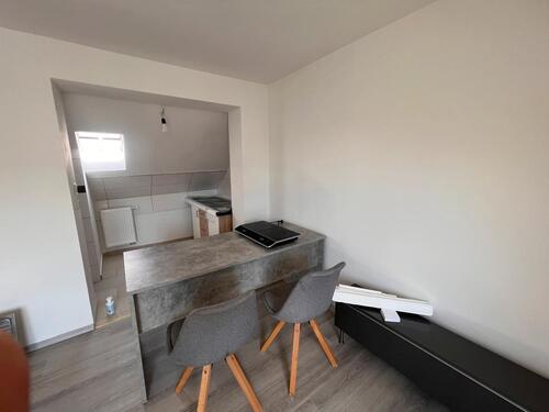 Foto - 2 Zimmer Dachgeschoßwohnung zur Miete in Frankfurt am Main