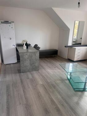 Foto - Dachgeschoßwohnung in Frankfurt am Main zur Miete