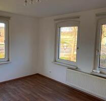 Drei Zimmer, Küche, Bad mit 70 m² Wohnfläche in amelgatzen - Emmerthal