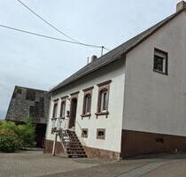 Bauernhaus zu Verkaufen - 125.000,00 EUR Kaufpreis, ca.  180,00 m² in Bechhofen (PLZ: 66894)