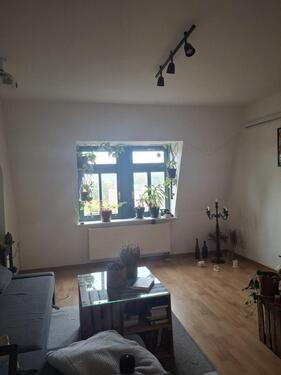 Foto - Helle, ruhige 2-Zimmer-Wohnung zur möblierten Untermiete