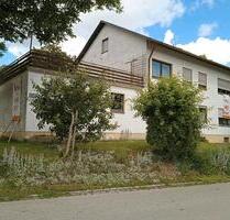 3-Generationen- Haus mit Hofstelle - Parsberg