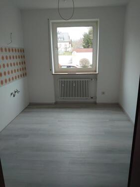 Foto - 2 Zimmer, Küche, Bad - 440,00&nbsp;EUR Kaltmiete, ca.&nbsp; 68,00&nbsp;m&sup2;