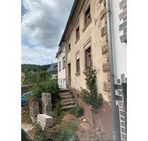Haus mit Potenzial in Kastel Nonnweiler - Saarbrücken